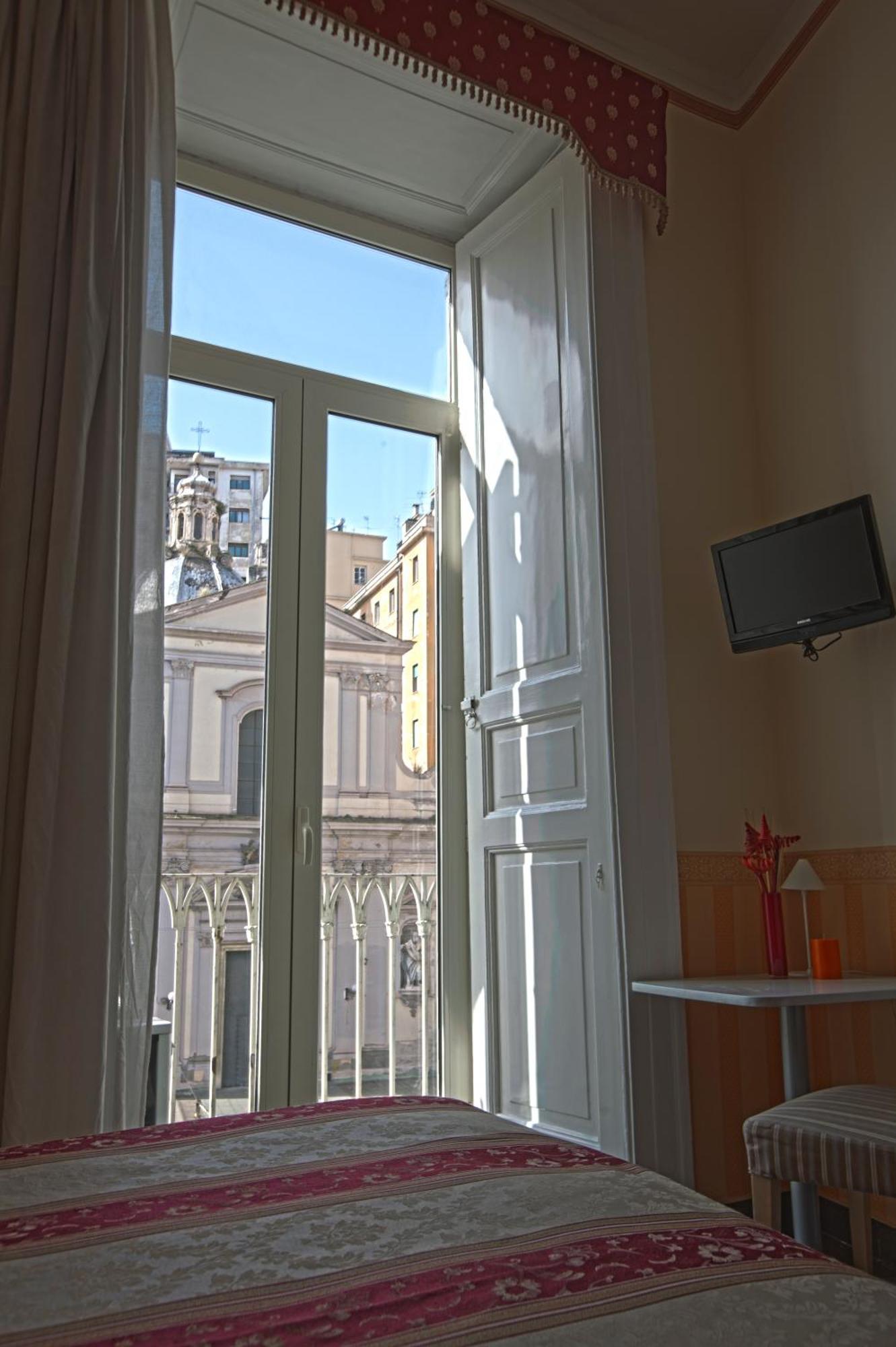 Medinaples Naples