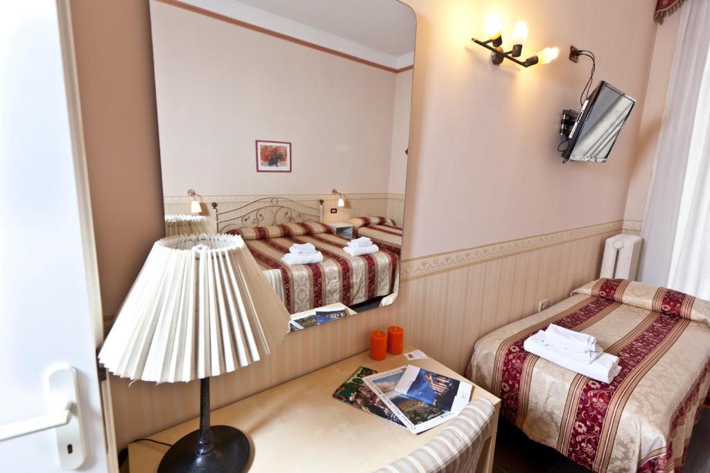 Medinaples Bed & Breakfast 2*